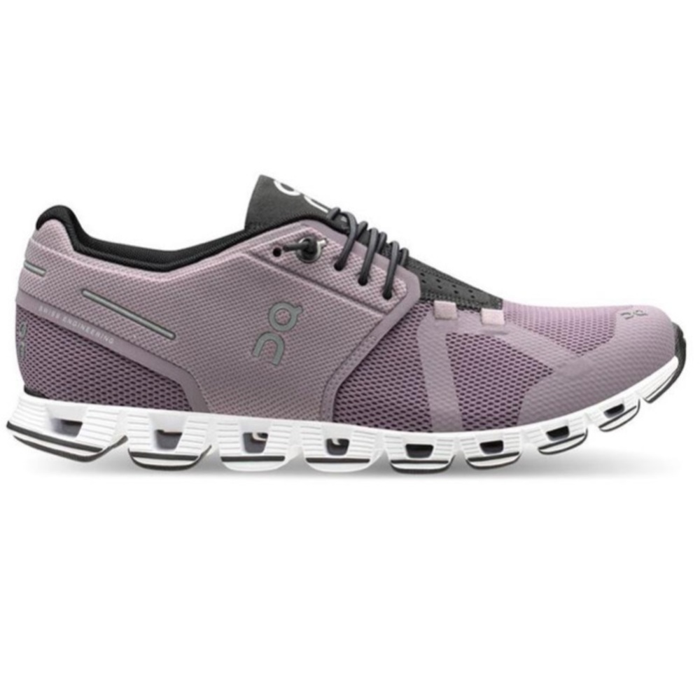 ON Cloud Tennis Shoes